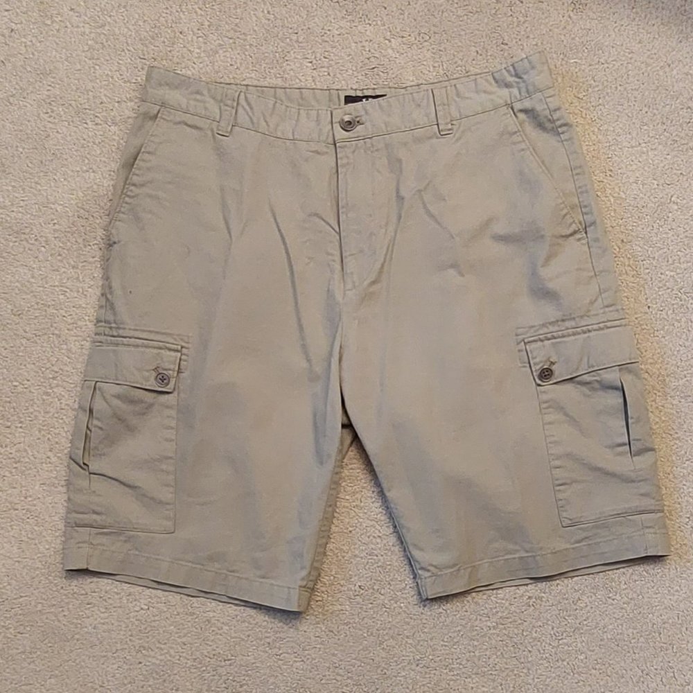 Calvin Klein Shorts size 34